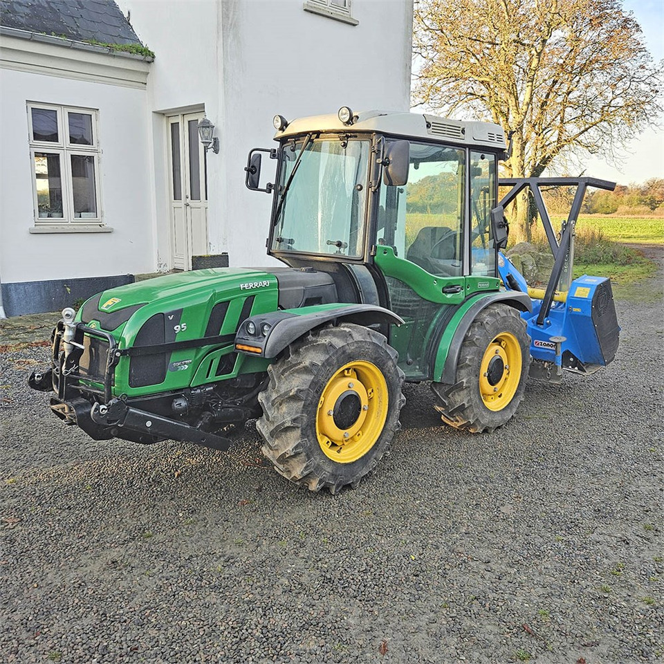 Ferrari Ferrari VEGA 95 Duelstearing - Τρακτέρ: φωτογραφία 1 Ferrari Ferrari VEGA 95 Duelstearing - Τρακτέρ: φωτογραφία 1