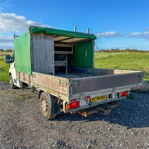 Fiat Ducato 35L ladvogn - Φορτηγό με ανοιχτή καρότσα: φωτογραφία 3 Fiat Ducato 35L ladvogn - Φορτηγό με ανοιχτή καρότσα: φωτογραφία 3