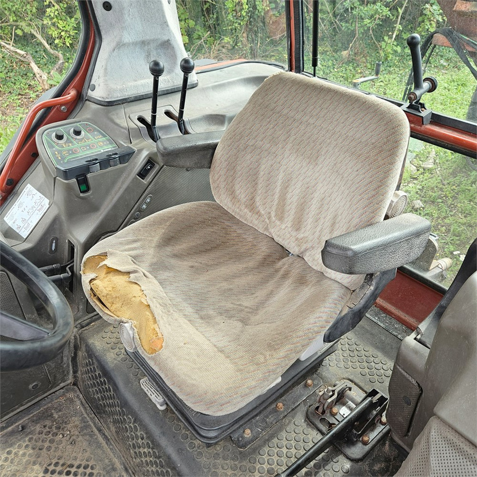 Τρακτέρ Fiat F115DT/FR: φωτογραφία 10 Τρακτέρ Fiat F115DT/FR: φωτογραφία 10