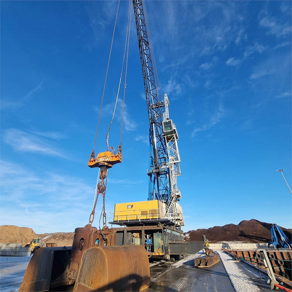 Gottwald HMK 360 E - Πυργογερανός: φωτογραφία 3 Gottwald HMK 360 E - Πυργογερανός: φωτογραφία 3