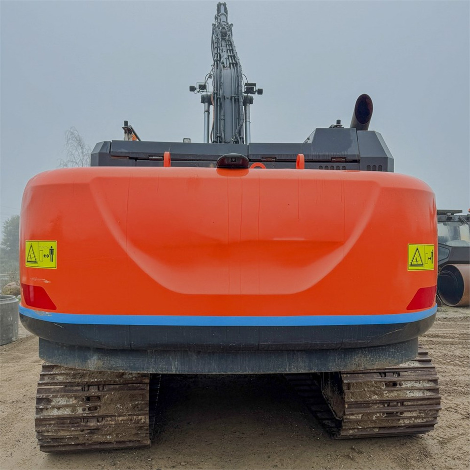 Hitachi ZX350 LC-6 - Ερπυστριοφόρος εκσκαφέας: φωτογραφία 5 Hitachi ZX350 LC-6 - Ερπυστριοφόρος εκσκαφέας: φωτογραφία 5