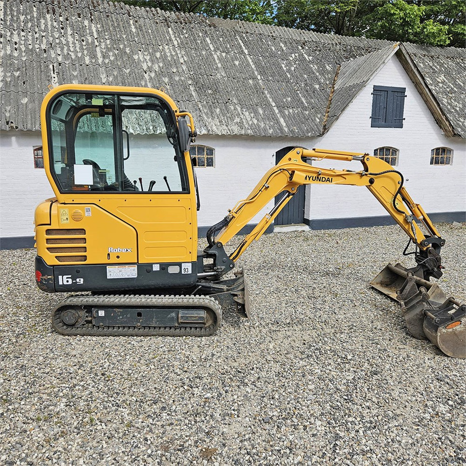 Hyundai Robex 16-9 - Μίνι εκσκαφέας: φωτογραφία 5 Hyundai Robex 16-9 - Μίνι εκσκαφέας: φωτογραφία 5