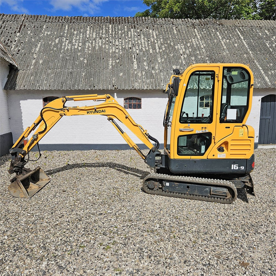 Hyundai Robex 16-9 - Μίνι εκσκαφέας: φωτογραφία 1 Hyundai Robex 16-9 - Μίνι εκσκαφέας: φωτογραφία 1