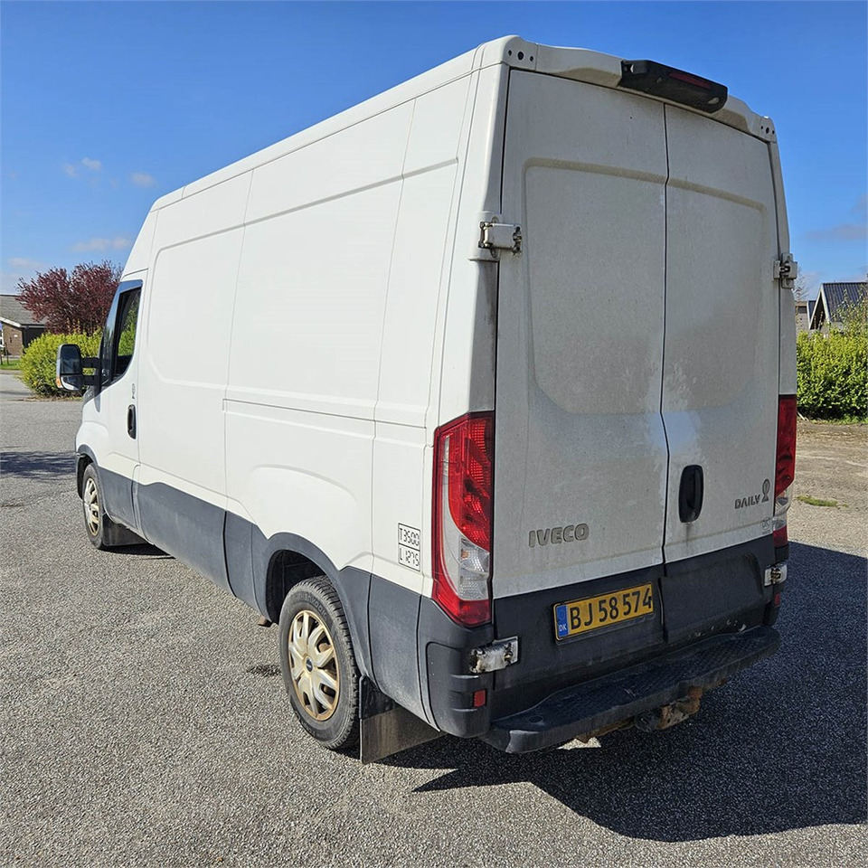Iveco Daily 35s17 3,0D - Βαν: φωτογραφία 5 Iveco Daily 35s17 3,0D - Βαν: φωτογραφία 5