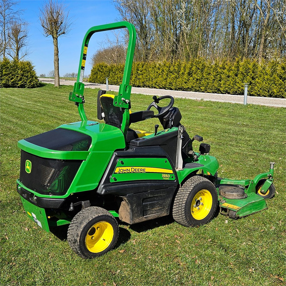John Deere 1550 TerrainCut - Χλοοκοπτικό: φωτογραφία 5 John Deere 1550 TerrainCut - Χλοοκοπτικό: φωτογραφία 5