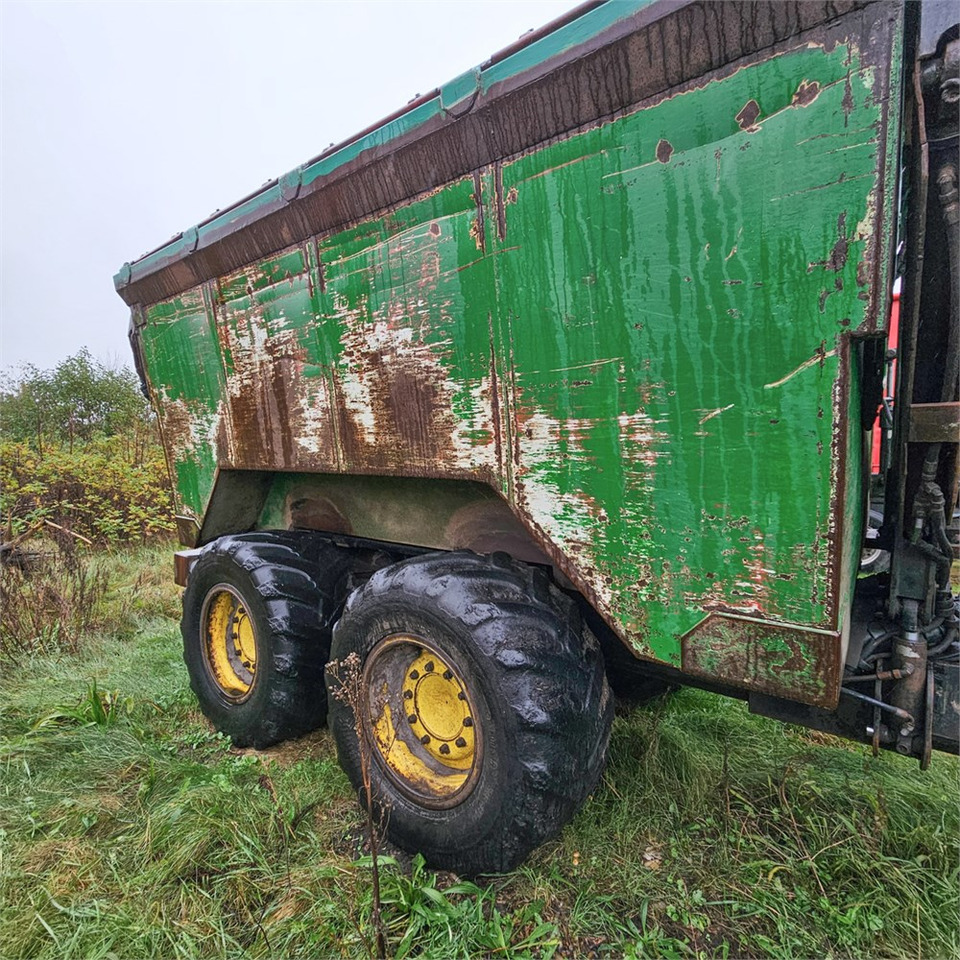 John Deere 500 III - Λαστιχοφόρα προωθητικo - forwarder: φωτογραφία 4 John Deere 500 III - Λαστιχοφόρα προωθητικo - forwarder: φωτογραφία 4