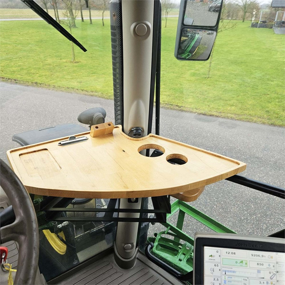 Τρακτέρ John Deere 6210 R: φωτογραφία 13