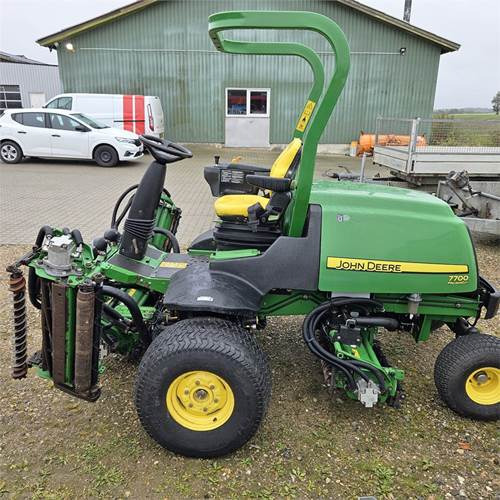 John Deere 7700 Precisioncut - Χλοοκοπτικό: φωτογραφία 5 John Deere 7700 Precisioncut - Χλοοκοπτικό: φωτογραφία 5