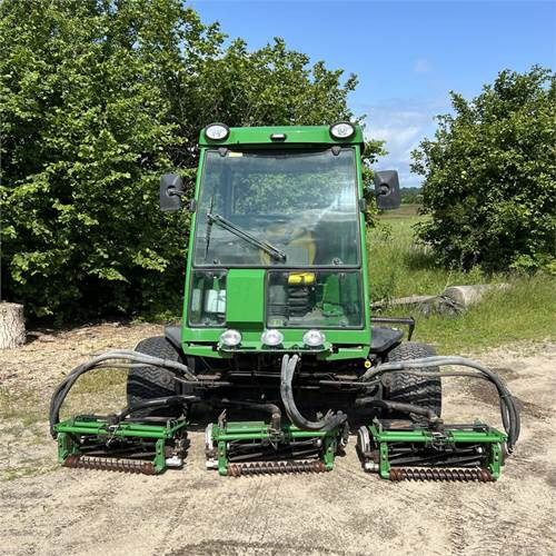 John Deere 8700 PC FM - Χλοοκοπτικό: φωτογραφία 4 John Deere 8700 PC FM - Χλοοκοπτικό: φωτογραφία 4