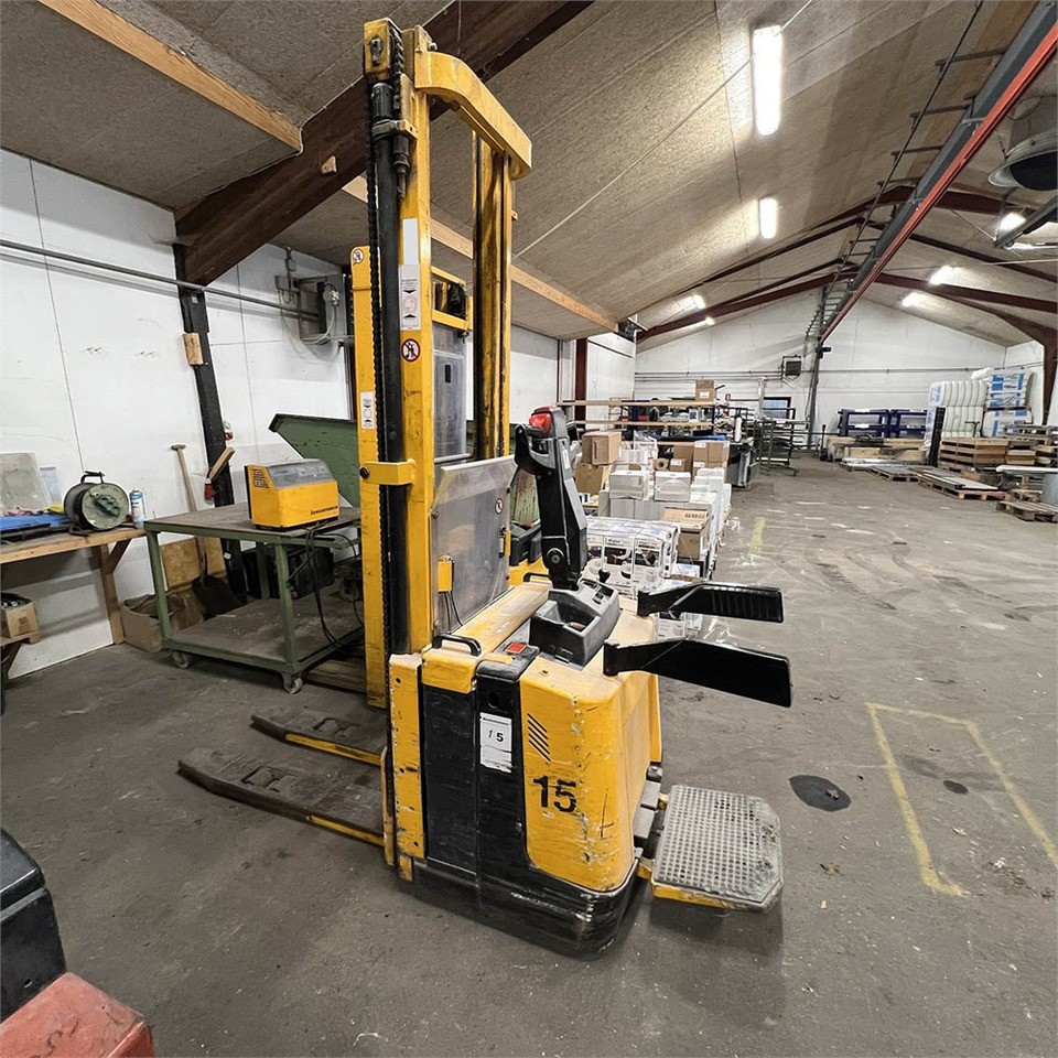 Jungheinrich Hawker Perfect Plus 3 PzB 300 - Παλετοφόρο: φωτογραφία 4 Jungheinrich Hawker Perfect Plus 3 PzB 300 - Παλετοφόρο: φωτογραφία 4