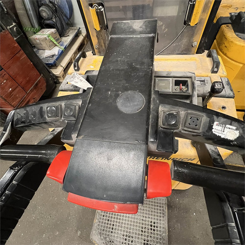 Μίσθωση Jungheinrich Hawker Perfect Plus 3 PzB 300 Jungheinrich Hawker Perfect Plus 3 PzB 300: φωτογραφία 16 Μίσθωση Jungheinrich Hawker Perfect Plus 3 PzB 300 Jungheinrich Hawker Perfect Plus 3 PzB 300: φωτογραφία 16