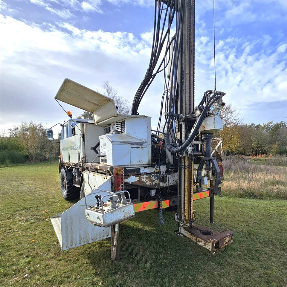 Knebel Hy-79 - Μηχάνημα διάτρησης: φωτογραφία 3 Knebel Hy-79 - Μηχάνημα διάτρησης: φωτογραφία 3