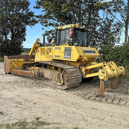 Komatsu D65 PXI-18 - Μπουλντόζα: φωτογραφία 5 Komatsu D65 PXI-18 - Μπουλντόζα: φωτογραφία 5