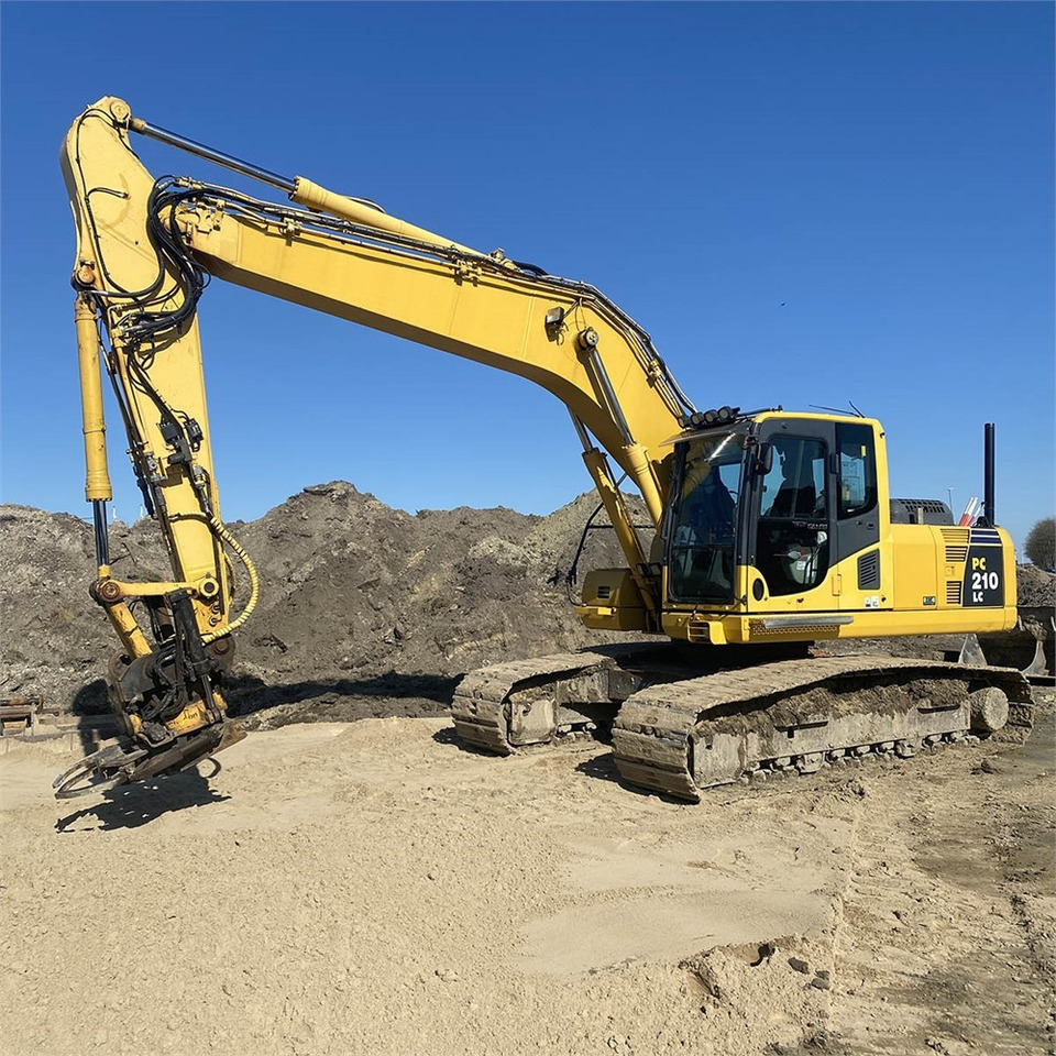 Komatsu PC210 LC-8K - Ερπυστριοφόρος εκσκαφέας: φωτογραφία 1 Komatsu PC210 LC-8K - Ερπυστριοφόρος εκσκαφέας: φωτογραφία 1
