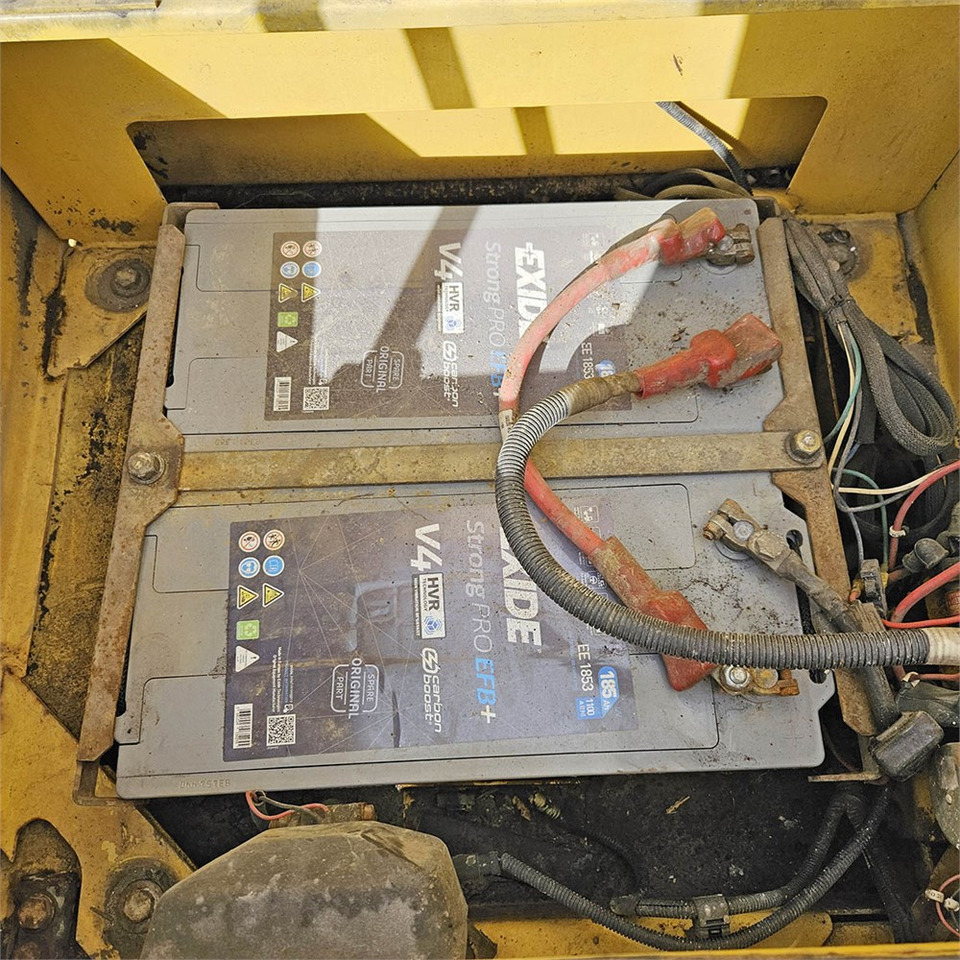 Μίσθωση Komatsu PC240 LC-8 Komatsu PC240 LC-8: φωτογραφία 35
