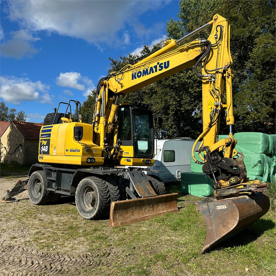 Μίσθωση Komatsu PW148-11 Komatsu PW148-11: φωτογραφία 12