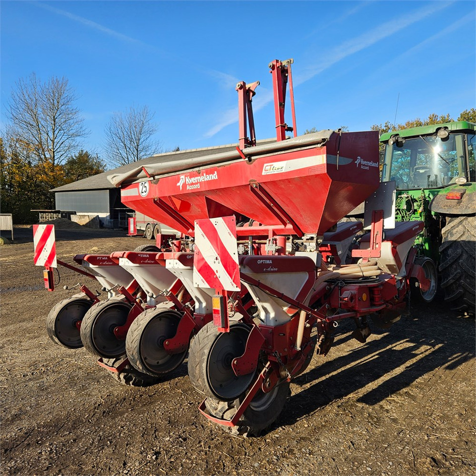 Kverneland Optima E-drive 8 - Μηχανήματα σποράς: φωτογραφία 3 Kverneland Optima E-drive 8 - Μηχανήματα σποράς: φωτογραφία 3