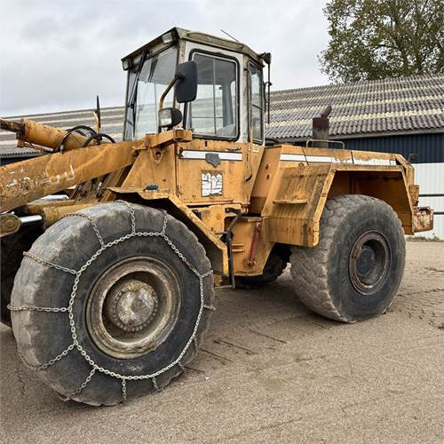 Liebherr L541 - Ελαστιχοφόρος φορτωτής: φωτογραφία 2 Liebherr L541 - Ελαστιχοφόρος φορτωτής: φωτογραφία 2