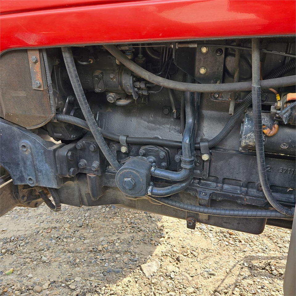 Τρακτέρ Massey Ferguson 4270: φωτογραφία 37