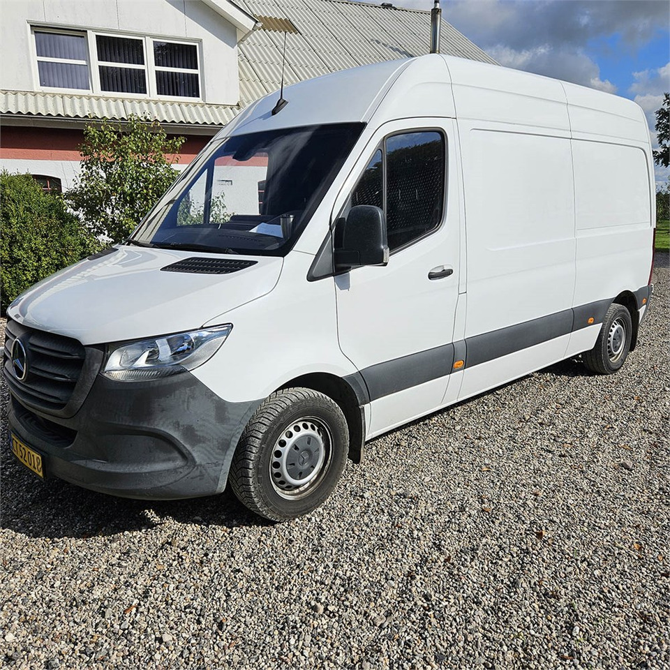 Mercedes 214 Cdi Ksv A2 - Μικρό βαν: φωτογραφία 1 Mercedes 214 Cdi Ksv A2 - Μικρό βαν: φωτογραφία 1