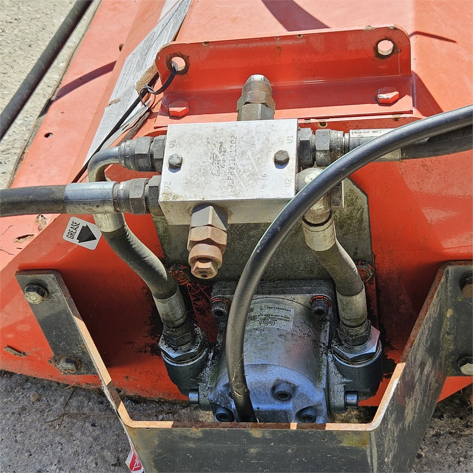 Χλοοκοπτικό Muratori MT20 155: φωτογραφία 10 Χλοοκοπτικό Muratori MT20 155: φωτογραφία 10