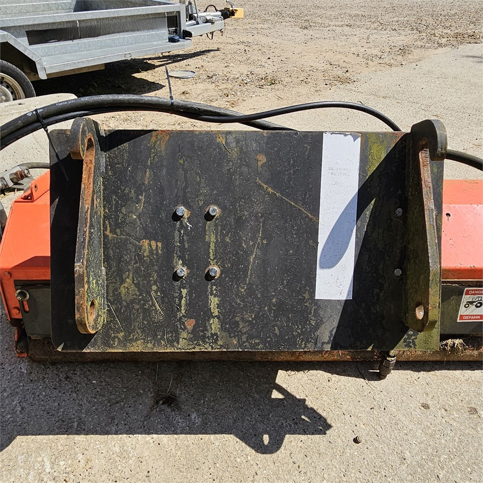 Χλοοκοπτικό Muratori MT20 155: φωτογραφία 9 Χλοοκοπτικό Muratori MT20 155: φωτογραφία 9