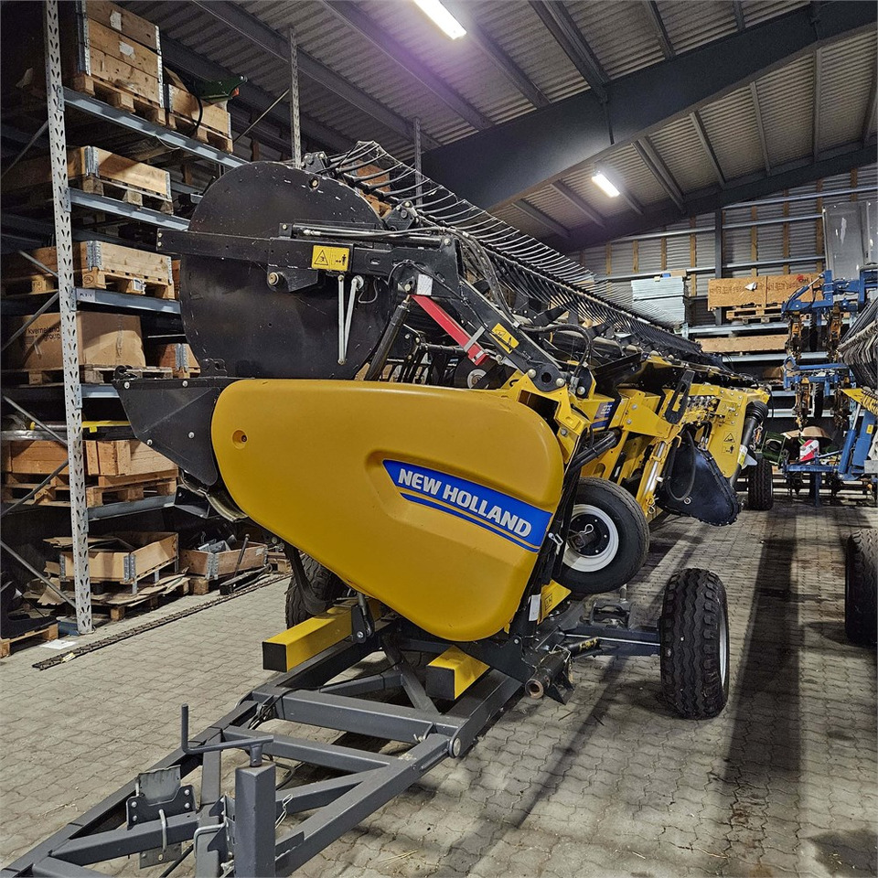 New Holland CT14 - Μηχανή συγκομιδής: φωτογραφία 4 New Holland CT14 - Μηχανή συγκομιδής: φωτογραφία 4
