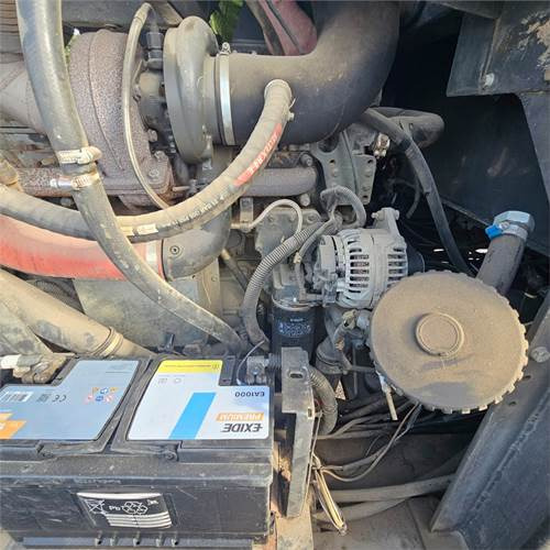 Μίσθωση New Holland F 106.7A New Holland F 106.7A: φωτογραφία 33