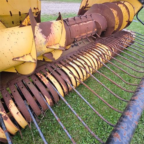 New Holland FX40 - Μηχανή συγκομιδής: φωτογραφία 2 New Holland FX40 - Μηχανή συγκομιδής: φωτογραφία 2