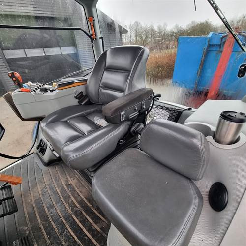 Τρακτέρ New Holland T8050 Class 5: φωτογραφία 9