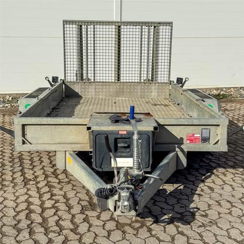 Nugent P3718 - Ρυμούλκες αυτοκίνητο: φωτογραφία 2 Nugent P3718 - Ρυμούλκες αυτοκίνητο: φωτογραφία 2