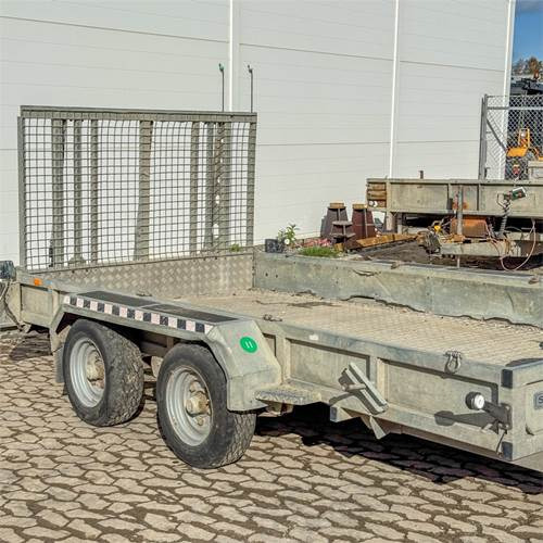 Nugent P3718 - Ρυμούλκες αυτοκίνητο: φωτογραφία 1 Nugent P3718 - Ρυμούλκες αυτοκίνητο: φωτογραφία 1