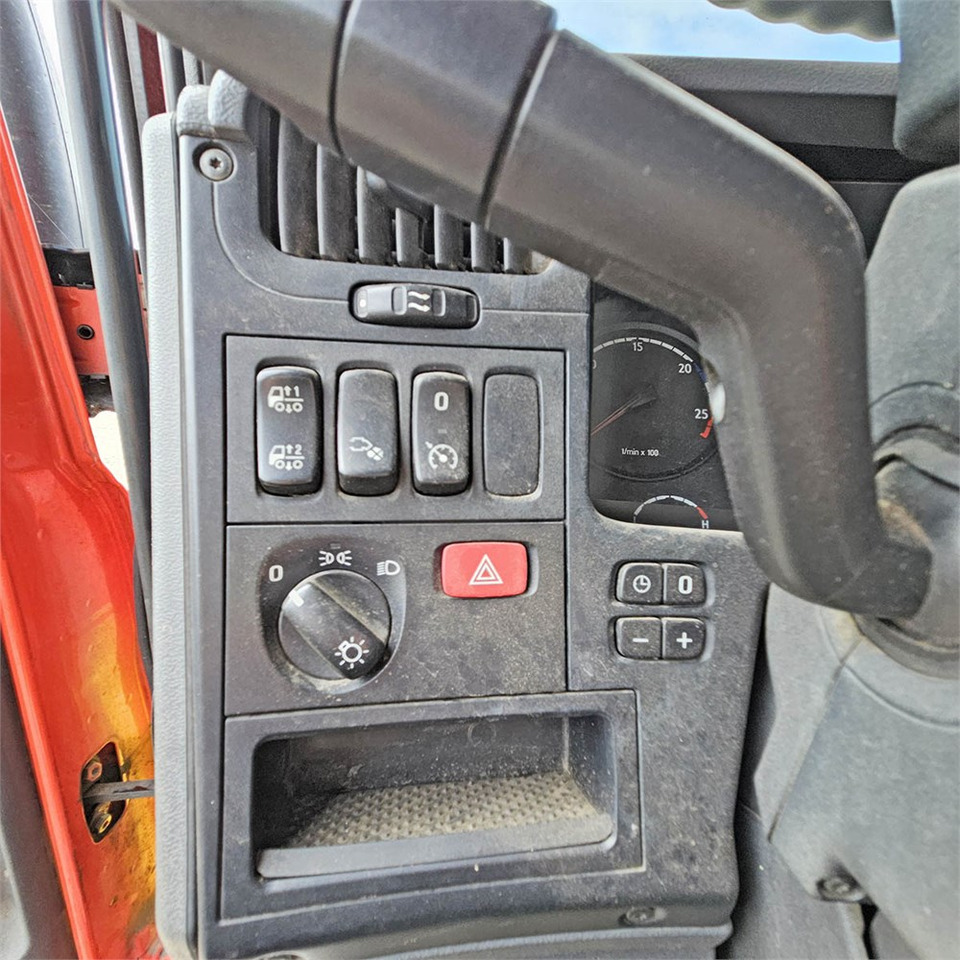 Φορτηγό με σύστημα καλωδίων Scania G480: φωτογραφία 18
