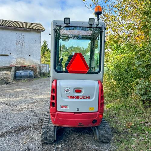 Takeuchi TB2156 - Μίνι εκσκαφέας: φωτογραφία 5 Takeuchi TB2156 - Μίνι εκσκαφέας: φωτογραφία 5