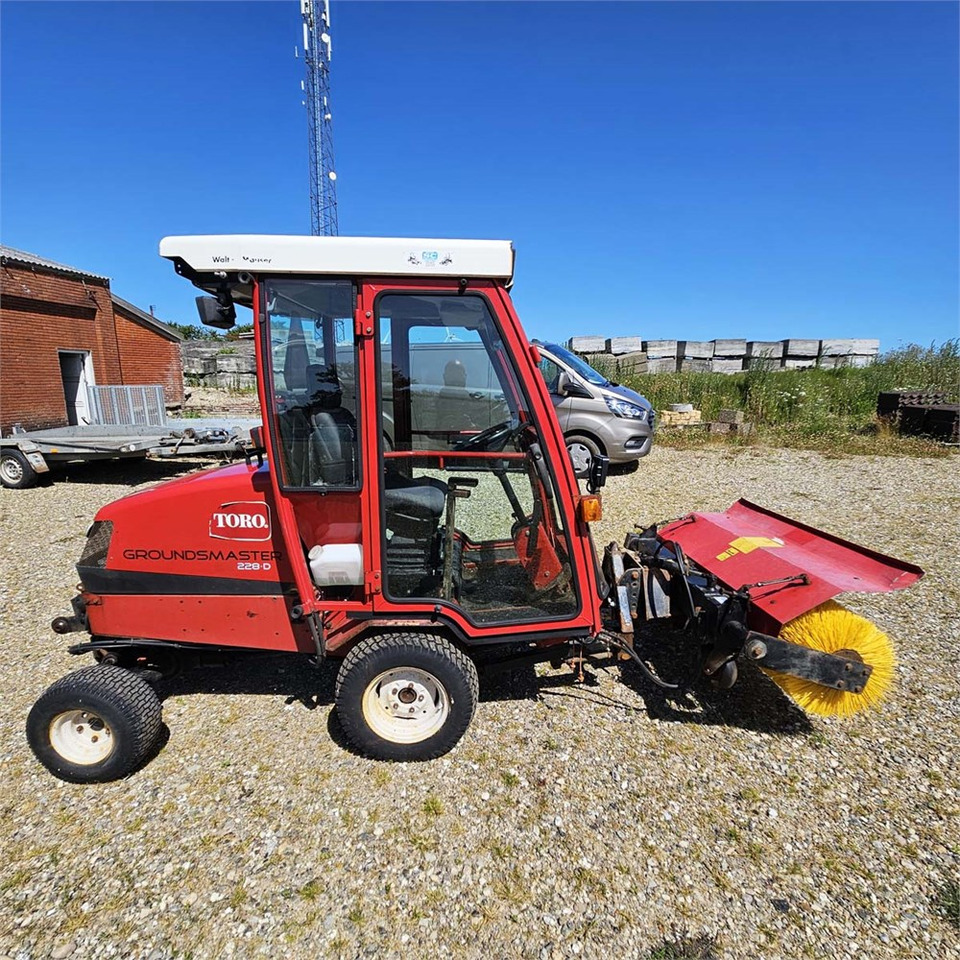 Toro Groundsmaster 228 D - Κοινοτικο όχημα/ Ειδικό όχημα: φωτογραφία 3 Toro Groundsmaster 228 D - Κοινοτικο όχημα/ Ειδικό όχημα: φωτογραφία 3