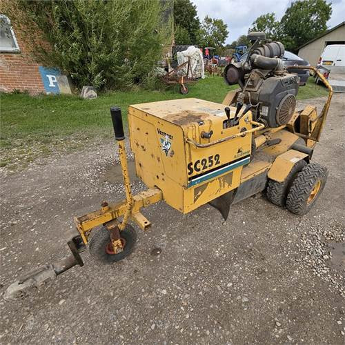 Vermeer SC252 - Καταστροφέας πρέμνων: φωτογραφία 1 Vermeer SC252 - Καταστροφέας πρέμνων: φωτογραφία 1