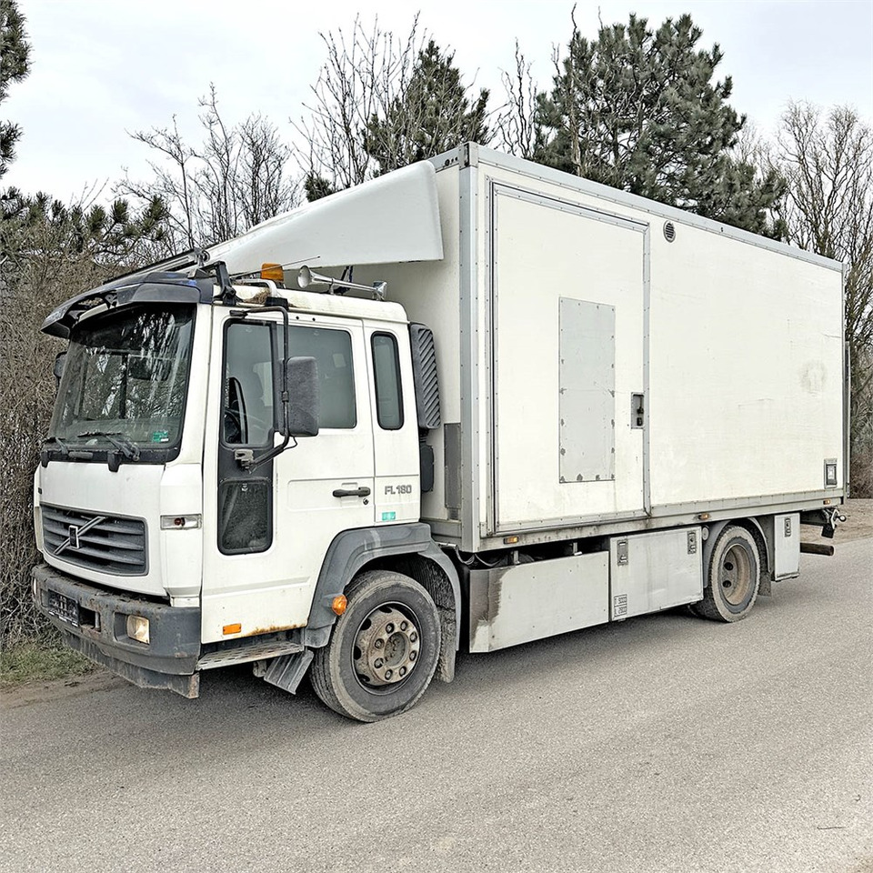 Volvo F180 FL 9L - Φορτηγό κόφα: φωτογραφία 1 Volvo F180 FL 9L - Φορτηγό κόφα: φωτογραφία 1