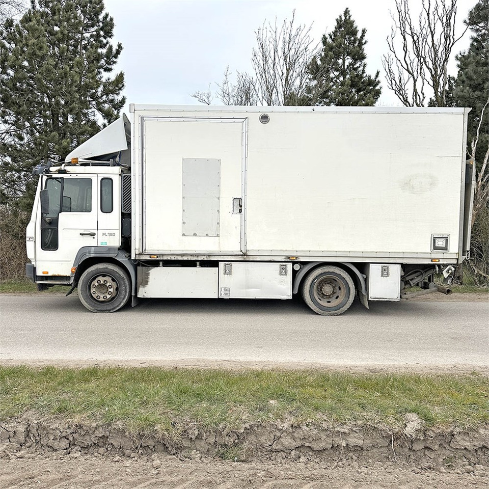 Volvo F180 FL 9L - Φορτηγό κόφα: φωτογραφία 4 Volvo F180 FL 9L - Φορτηγό κόφα: φωτογραφία 4