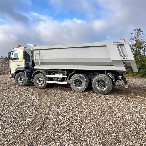Volvo FM12 460 - Φορτηγό ανατρεπόμενο: φωτογραφία 3 Volvo FM12 460 - Φορτηγό ανατρεπόμενο: φωτογραφία 3