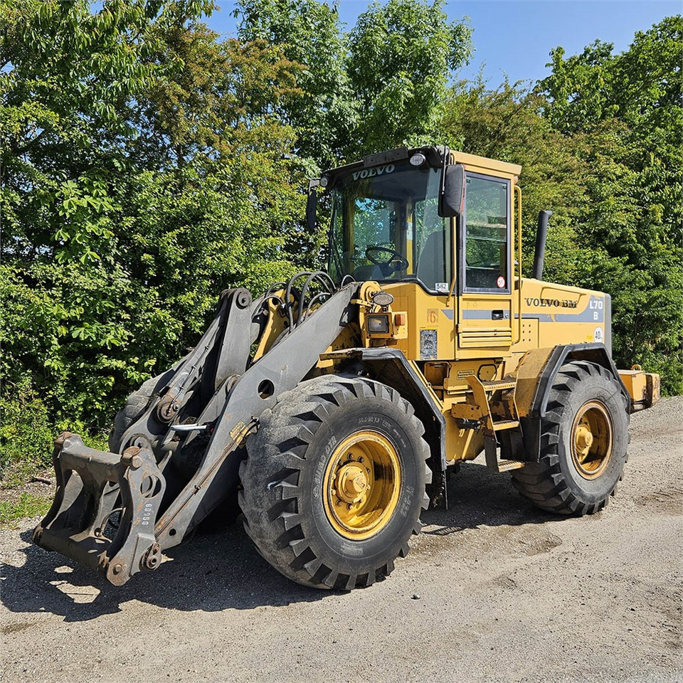 Volvo L70 B - Ελαστιχοφόρος φορτωτής: φωτογραφία 1 Volvo L70 B - Ελαστιχοφόρος φορτωτής: φωτογραφία 1