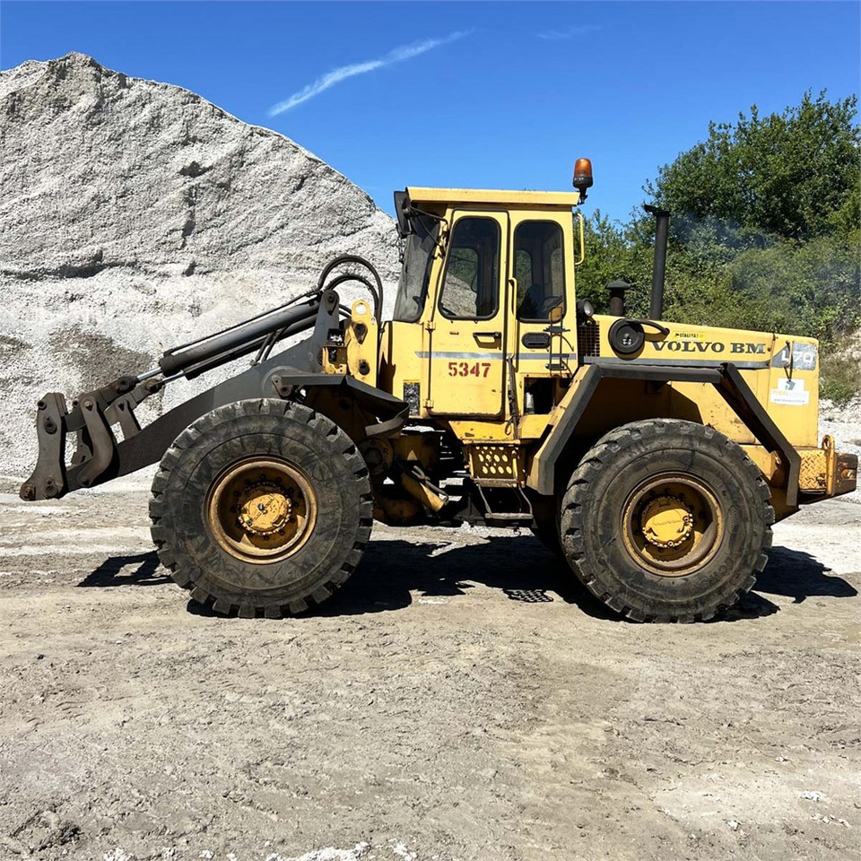 Volvo L70 - Ελαστιχοφόρος φορτωτής: φωτογραφία 2 Volvo L70 - Ελαστιχοφόρος φορτωτής: φωτογραφία 2