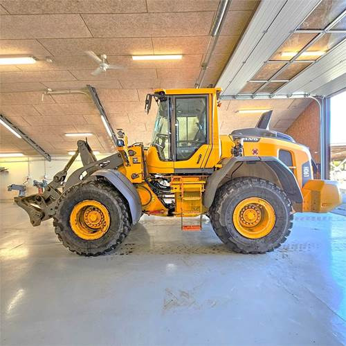 Volvo L90 H - Ελαστιχοφόρος φορτωτής: φωτογραφία 2 Volvo L90 H - Ελαστιχοφόρος φορτωτής: φωτογραφία 2