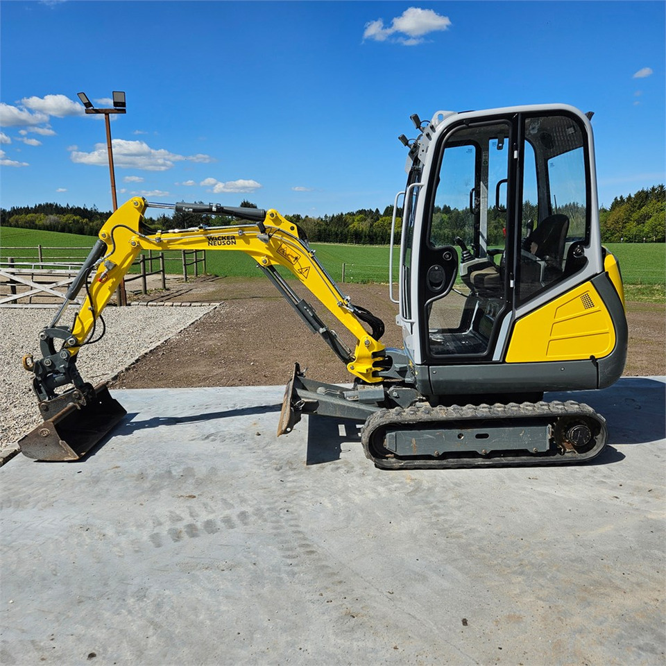 Wacker Neuson ET18 - Μίνι εκσκαφέας: φωτογραφία 2 Wacker Neuson ET18 - Μίνι εκσκαφέας: φωτογραφία 2