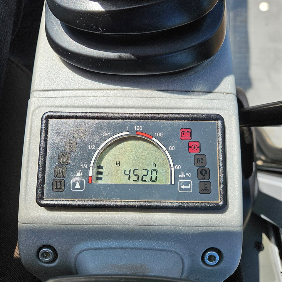 Μίνι εκσκαφέας Wacker Neuson ET18: φωτογραφία 13 Μίνι εκσκαφέας Wacker Neuson ET18: φωτογραφία 13