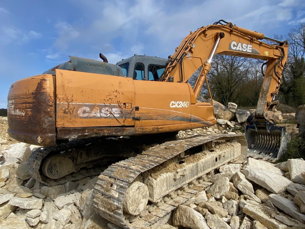 Case CX240 - Ερπυστριοφόρος εκσκαφέας: φωτογραφία 2 Case CX240 - Ερπυστριοφόρος εκσκαφέας: φωτογραφία 2