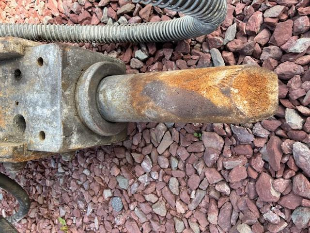 MONTABERT 125 - Υδραυλικό σφυρί: φωτογραφία 5 MONTABERT 125 - Υδραυλικό σφυρί: φωτογραφία 5