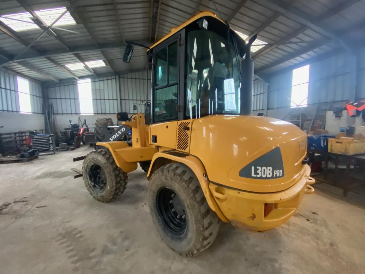Volvo L 30 B ZX - Σπαστός φορτωτής: φωτογραφία 4 Volvo L 30 B ZX - Σπαστός φορτωτής: φωτογραφία 4