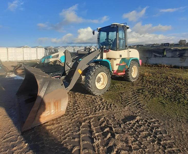 Volvo L 35G - Ελαστιχοφόρος φορτωτής: φωτογραφία 1 Volvo L 35G - Ελαστιχοφόρος φορτωτής: φωτογραφία 1