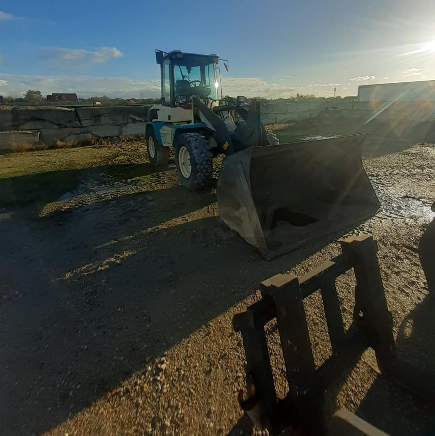 Volvo L 35G - Ελαστιχοφόρος φορτωτής: φωτογραφία 4 Volvo L 35G - Ελαστιχοφόρος φορτωτής: φωτογραφία 4