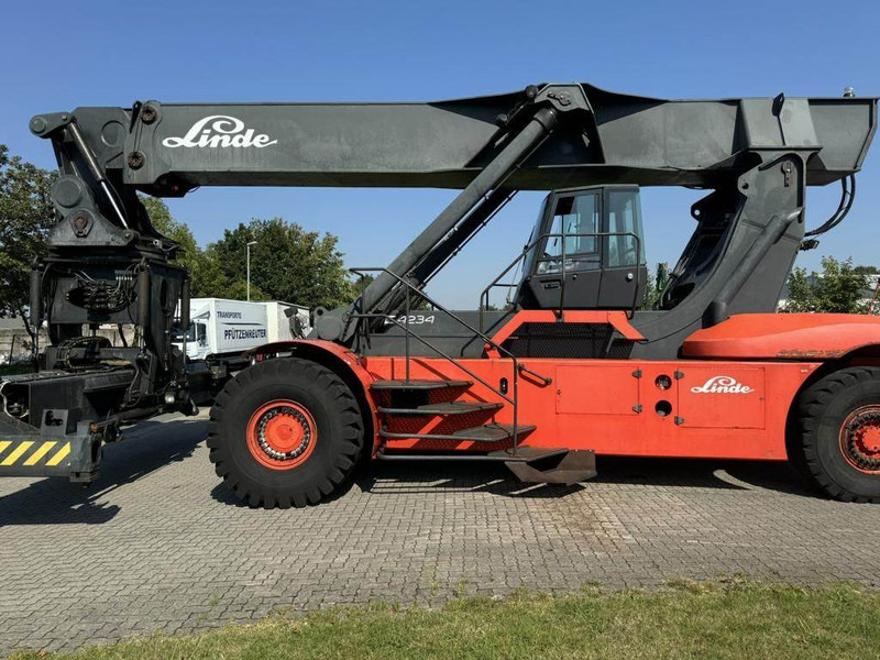 Linde C4234TL - Reachstacker: φωτογραφία 1 Linde C4234TL - Reachstacker: φωτογραφία 1